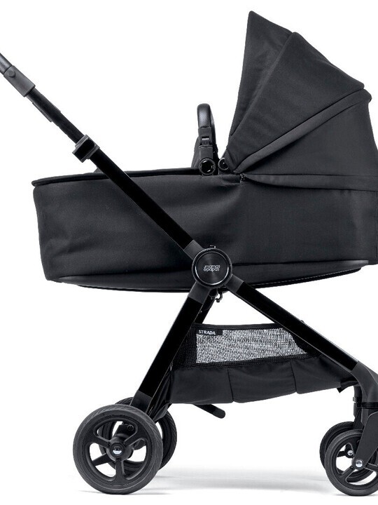 Strada Carbon Pushchair with Carbon Carrycot image number 7